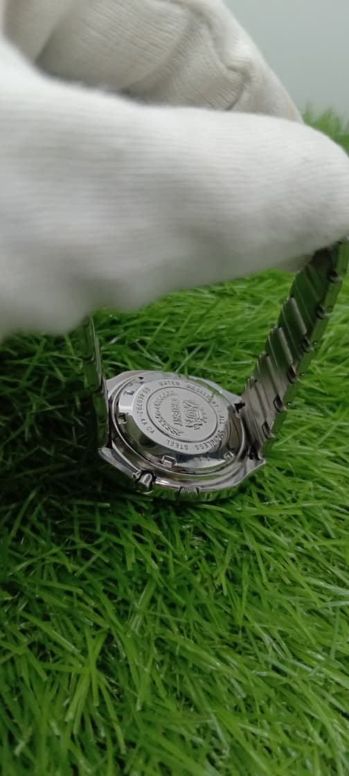 Orient Crystal 21 Jewels Automatic Day Date Japan Men Watch