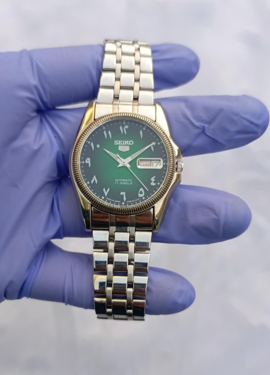 Seiko 5 Automatic Green Dial Arabic Numerals Watch