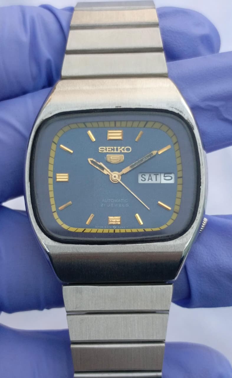 Seiko 5 Automatic Gold Sunburst Dial Star Indices Watch
