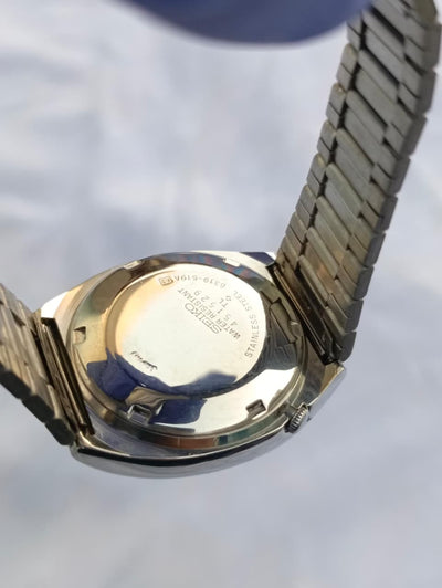 Seiko 5 Automatic Gold Sunburst Dial Star Indices Watch