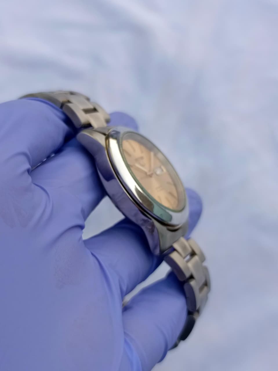 Seiko 5 Automatic Gold Dial Arabic Numerals Watch