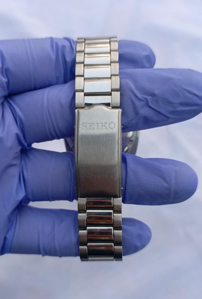 Seiko 5 Automatic Square Case Diamond Indices Watch